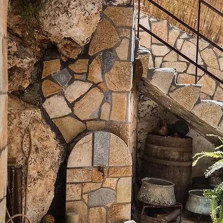 Manthiata דירה